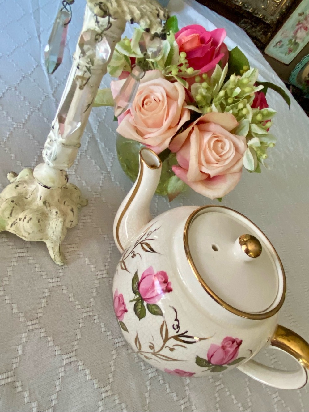 Vintage Pink Rose Floral Gold-Trim Teapot
